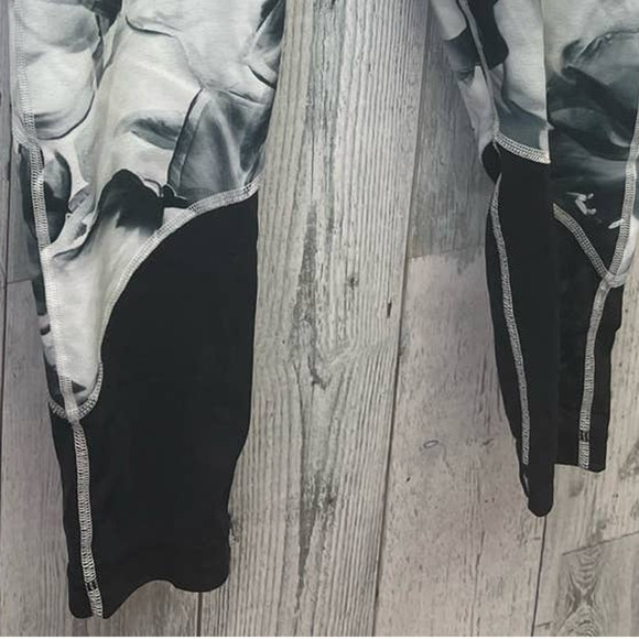 Lot of 2 Vogo Athletica & Zella Medium Stretch Polyester Athletic Ankle Leggings - Picture 10 of 13